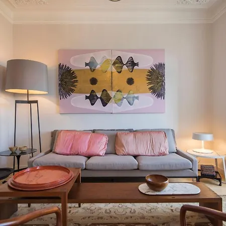 Lovelystay - Sunny Designer With River Views Apartamento