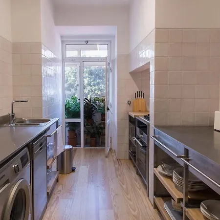 Lovelystay - Sunny Designer With River Views Apartamento *