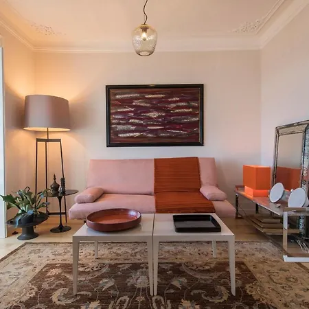 Lovelystay - Sunny Designer With River Views Apartamento