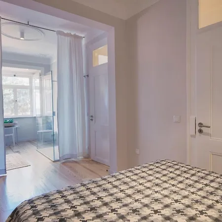Lovelystay - Sunny Designer With River Views Apartamento Lisboa